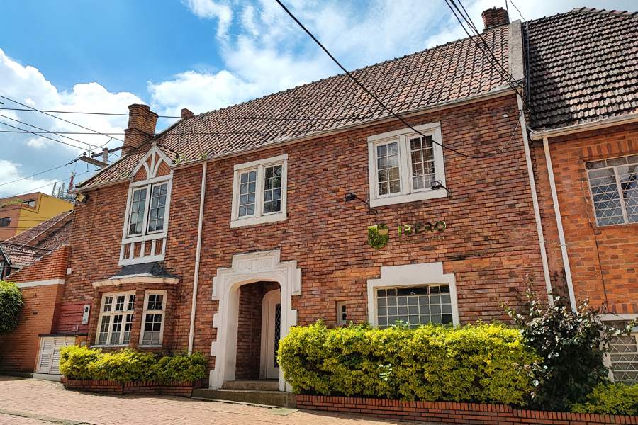 IBERO logra la Acreditación en Alta Calidad para el programa para el programa Administración Financiera