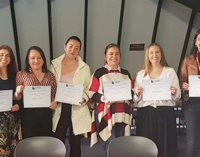 Docentes ibero ascienden en el escalafon