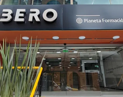 Acreditación-para-el-programa-Administración-Financiera-y-renovación-para-dos-Licenciaturas